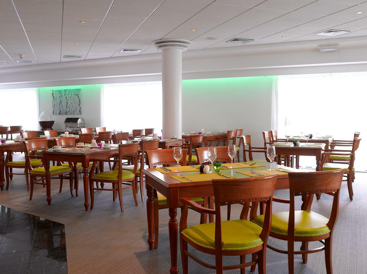 Hotell Charlottenberg Εξωτερικό φωτογραφία